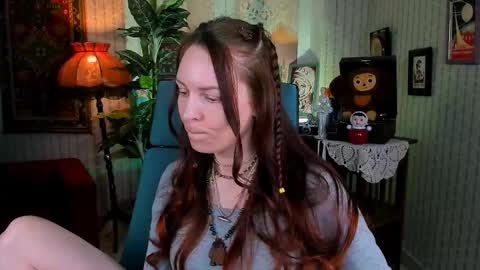Snapshot of vandarossi chatting on February 2025 12:21:02 PM Vanda online show from February 2025 12:21:02 PM