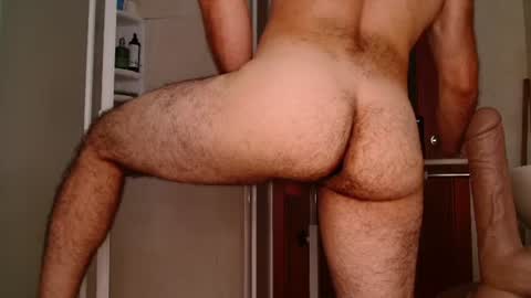 Snapshot of vandik669 chatting on July 2026 01:03:02 PM vandik669 online show from July 2026 01:03:02 PM
