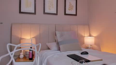 vanessa__cb online show from July 2026 11:49:02 AM