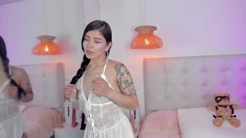 Snapshot of vanessa_cruz_18 chatting on July 2026 10:14:02 PM Vane online show from July 2026 10:14:02 PM