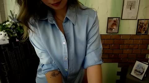 Snapshot of vanessa_joy_ chatting on January 2025 09:06:02 AM Vanessa online show from January 2025 09:06:02 AM