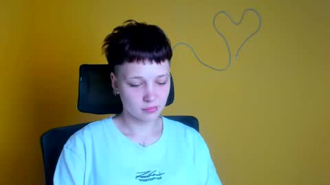 Snapshot of vanessa_lissme chatting on July 2026 05:23:01 AM Vanessa online show from July 2026 05:23:01 AM