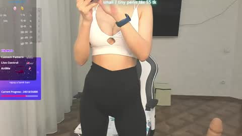 Vanessa online show from April 2026 05:28:01 PM