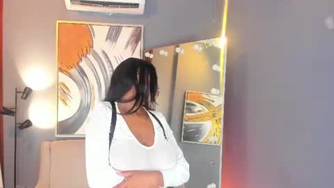 vanessa_wild1 online show from June 2026 06:28:01 PM