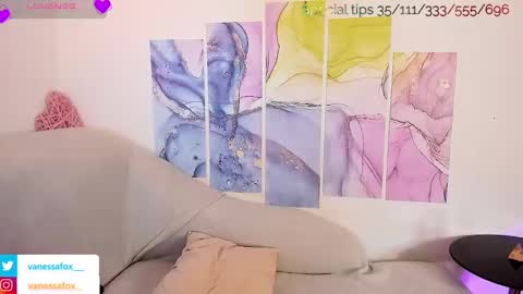 Snapshot of vanessafox__ chatting on February 2025 12:48:02 PM V online show from February 2025 12:48:02 PM
