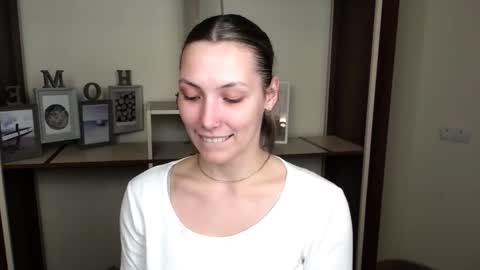 Vanessa online show from March 2026 04:46:01 PM