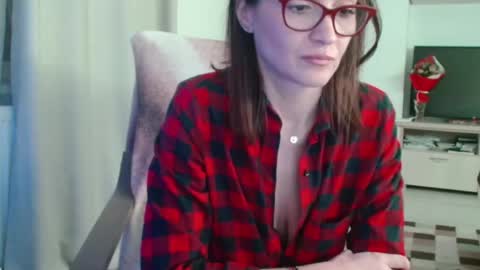 Snapshot of vanessalarahot chatting on December 2024 07:21:01 PM Vanessa online show from December 2024 07:21:01 PM