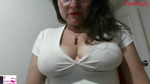 Vanesared2 online show from February 2025 10:48:02 AM