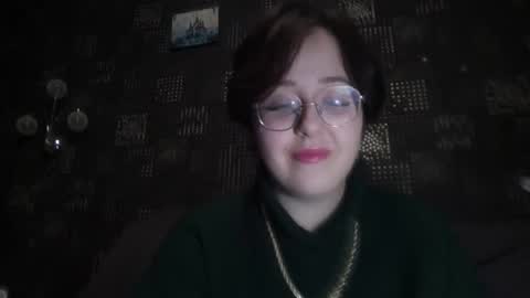 vanessashadow online show from September 2025 04:01:01 PM
