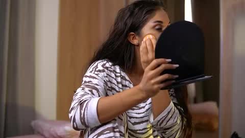 Snapshot of vanessasimon chatting on May 2026 05:58:01 AM Vanessa Simon online show from May 2026 05:58:01 AM