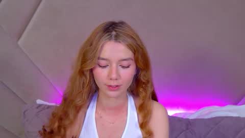 VanessaVienne online show from February 2026 04:17:01 PM