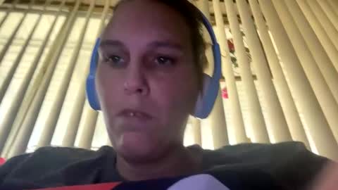 Vanilla Good online show from November 2025 08:07:01 PM