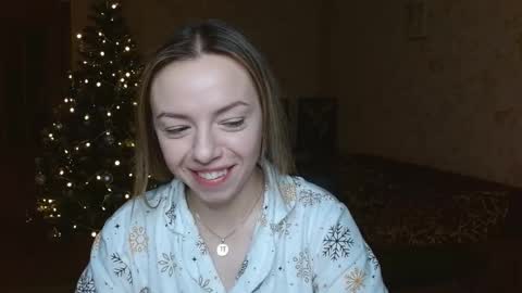 VanillaMuffin online show from December 2025 06:43:01 AM