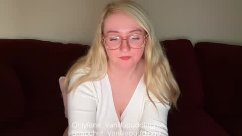vanillapuddingpie online show from December 2024 12:56:01 AM