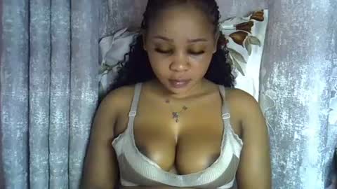 vanillavenus online show from July 2026 01:14:02 PM