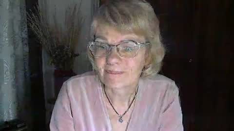 Snapshot of vanillaxcreamy chatting on January 2025 03:28:01 PM Vanillaxcreamy online show from January 2025 03:28:01 PM
