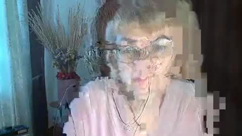 Snapshot of vanillaxcreamy chatting on January 2025 11:22:02 AM Vanillaxcreamy online show from January 2025 11:22:02 AM