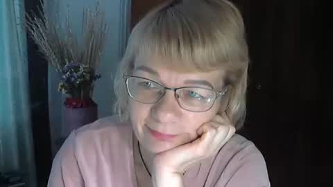 Snapshot of vanillaxcreamy chatting on January 2025 09:08:02 AM Vanillaxcreamy online show from January 2025 09:08:02 AM