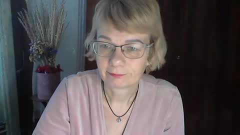 Snapshot of vanillaxcreamy chatting on January 2025 11:20:01 AM Vanillaxcreamy online show from January 2025 11:20:01 AM