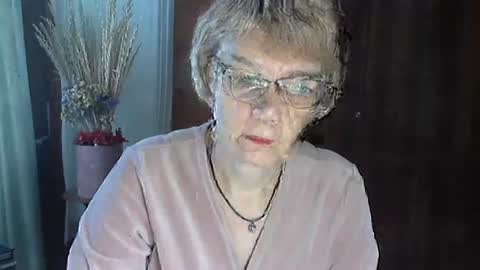 Snapshot of vanillaxcreamy chatting on January 2025 10:08:01 AM Vanillaxcreamy online show from January 2025 10:08:01 AM