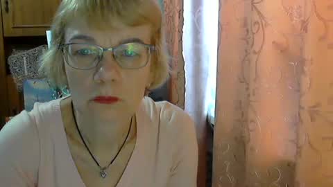 Snapshot of vanillaxcreamy chatting on February 2025 10:37:02 AM Vanillaxcreamy online show from February 2025 10:37:02 AM