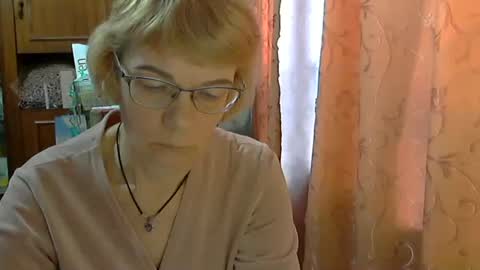 Snapshot of vanillaxcreamy chatting on February 2025 02:38:01 PM Vanillaxcreamy online show from February 2025 02:38:01 PM