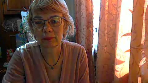 Snapshot of vanillaxcreamy chatting on February 2025 11:43:01 AM Vanillaxcreamy online show from February 2025 11:43:01 AM