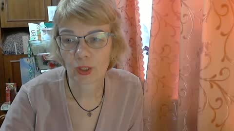 Snapshot of vanillaxcreamy chatting on February 2025 03:05:02 PM Vanillaxcreamy online show from February 2025 03:05:02 PM
