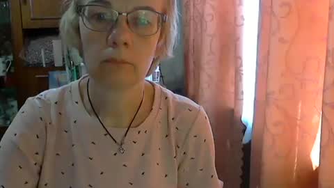 Snapshot of vanillaxcreamy chatting on March 2025 10:30:02 AM Vanillaxcreamy online show from March 2025 10:30:02 AM