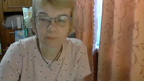 Snapshot of vanillaxcreamy chatting on March 2025 03:24:02 PM Vanillaxcreamy online show from March 2025 03:24:02 PM