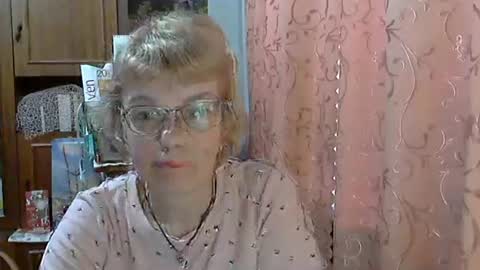 Snapshot of vanillaxcreamy chatting on March 2025 03:27:02 PM Vanillaxcreamy online show from March 2025 03:27:02 PM