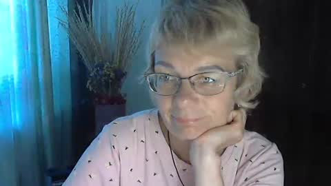 Snapshot of vanillaxcreamy chatting on October 2025 01:18:01 PM Vanillaxcreamy online show from October 2025 01:18:01 PM
