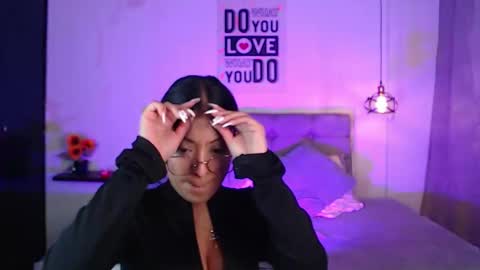 vane online show from January 2025 08:48:02 PM