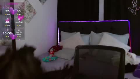 vane online show from January 2025 08:10:02 PM