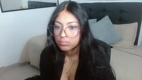 Snapshot of vannesweet_ chatting on July 2026 08:03:02 PM vane online show from July 2026 08:03:02 PM
