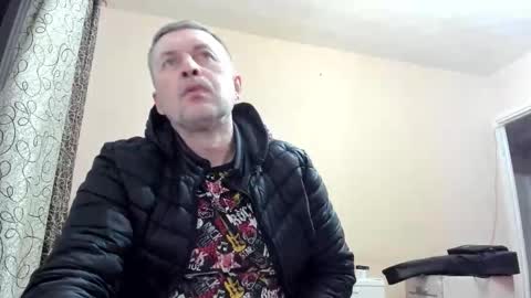 vano_822 online show from September 2025 09:48:01 PM