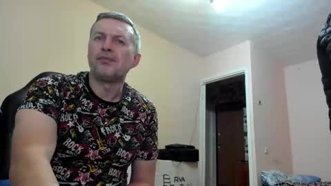 vano_822 online show from September 2025 11:19:01 PM