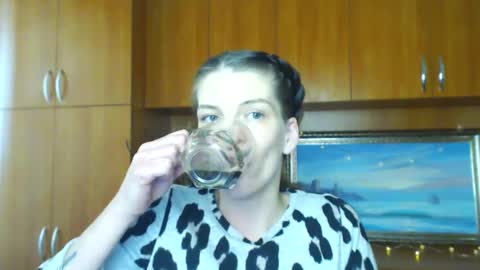 Vanessa online show from February 2025 10:59:01 AM