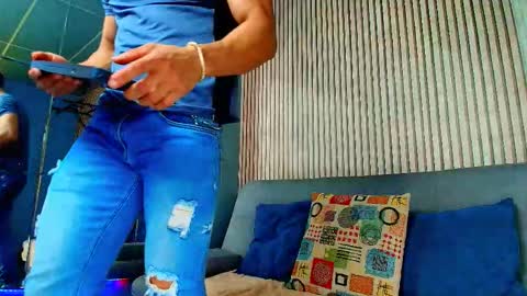 Vans Ross online show from March 2026 07:21:02 PM