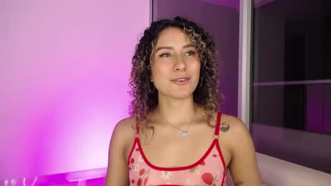 varenka_ivanova22 online show from April 2026 02:17:02 AM