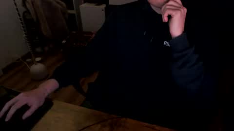 Vaslo online show from December 2025 12:57:02 PM