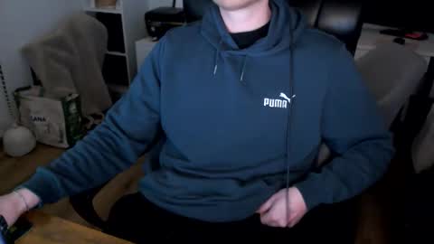 Vaslo online show from April 2026 03:54:01 PM