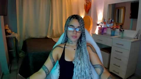 Vayolett Bass online show from March 2026 05:30:01 PM