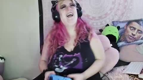 Veronica Lehane online show from January 2025 05:00:02 PM