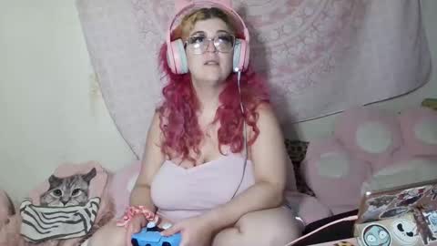 Veronica Lehane online show from October 2025 03:07:02 PM