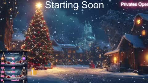 Snapshot of vegas_romance chatting on December 2024 12:44:01 AM vegas_romance online show from December 2024 12:44:01 AM