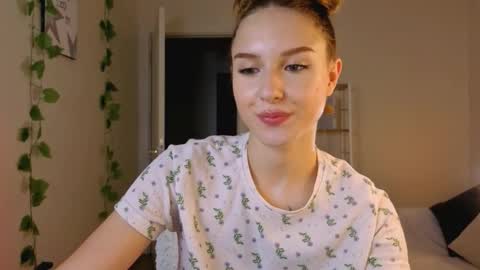 Maria online show from September 2025 03:23:02 PM