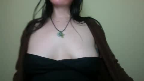 velira_ online show from January 2026 07:02:02 AM