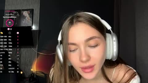 Nia online show from April 2026 03:06:01 PM