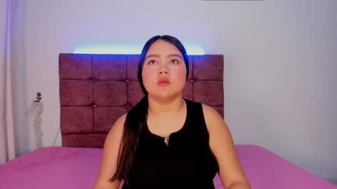 Snapshot of velvet_llove chatting on March 2026 10:26:01 AM velvet online show from March 2026 10:26:01 AM